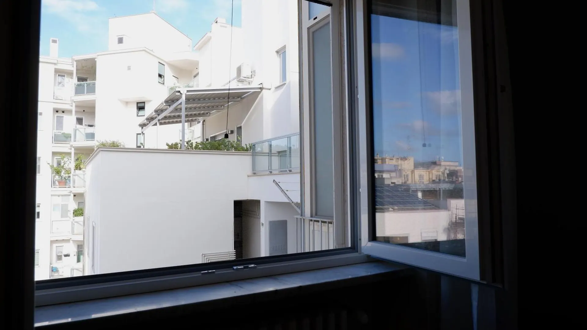 Rosa'S House Apartment Bari Italy